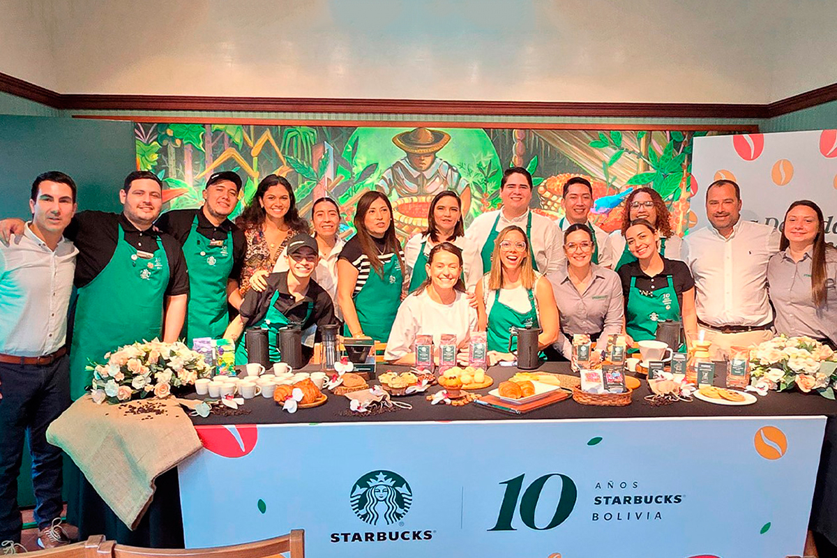 Starbucks celebra una década de conexiones en Bolivia alrededor de una taza de café